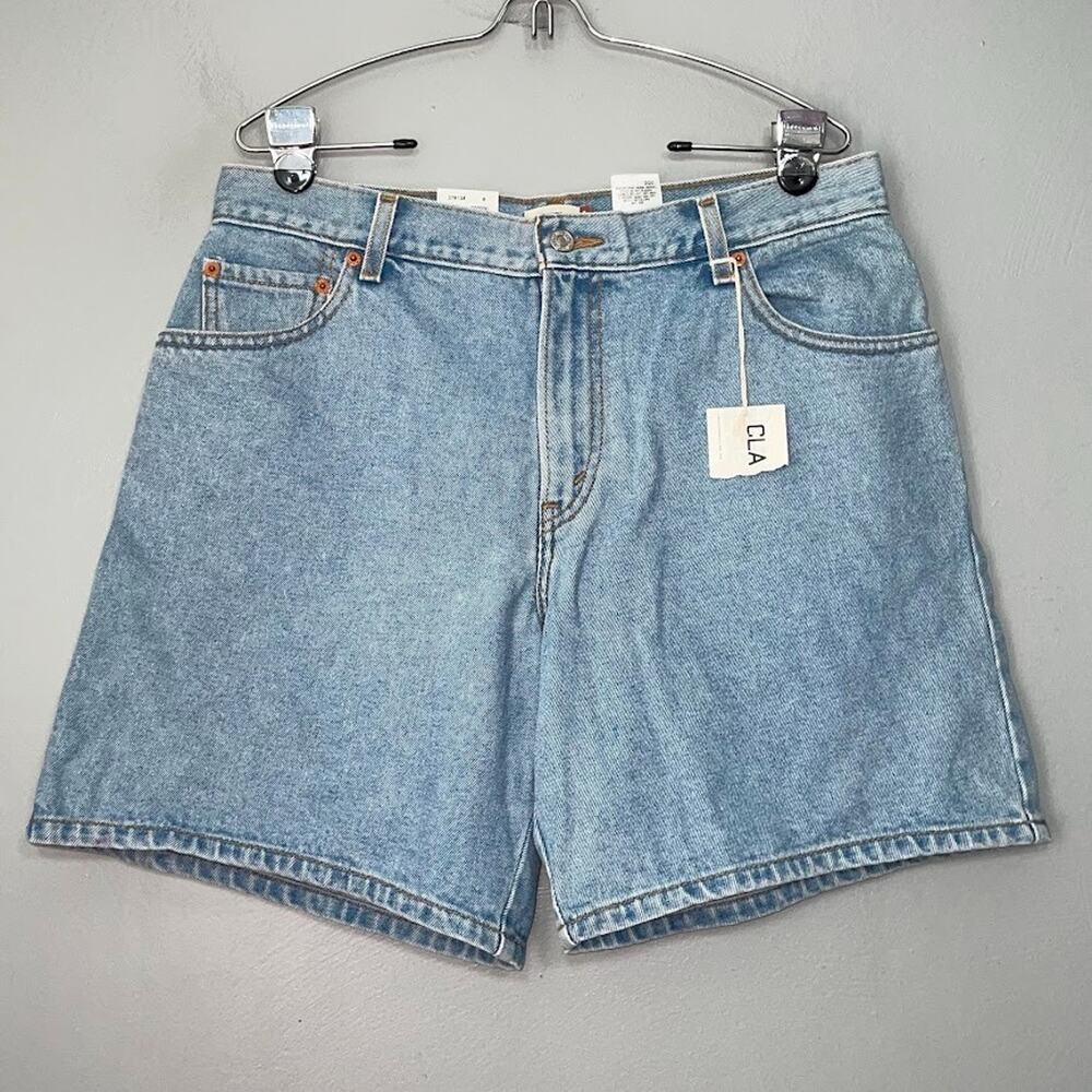 Levis 550 Women Size 14 Blue Jean Shorts Jorts 100% Cotton Rigid Denim Y2K 2000s - Picture 1 of 10